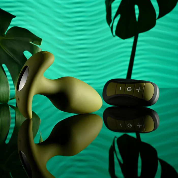 Anal ShhhWndsr Selopa THE COLONEL Vibrating Butt Plug Army Green Anal ShhhWndsr Selopa THE COLONEL Vibrating Butt Plug Army Green